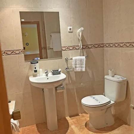 Hotel Antic 2*